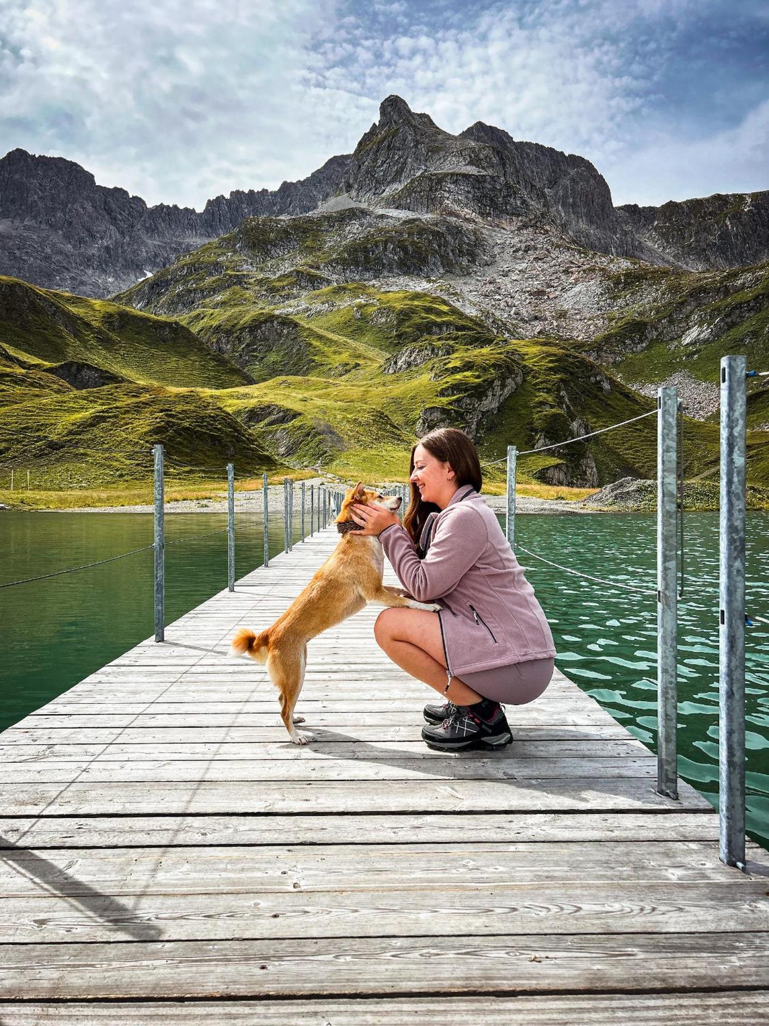 Hotel Goldener Berg Lech am Arlberg Bagian luar foto