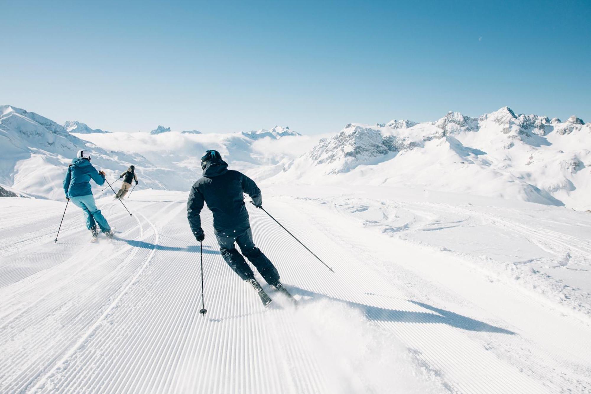 Hotel Goldener Berg Lech am Arlberg Bagian luar foto