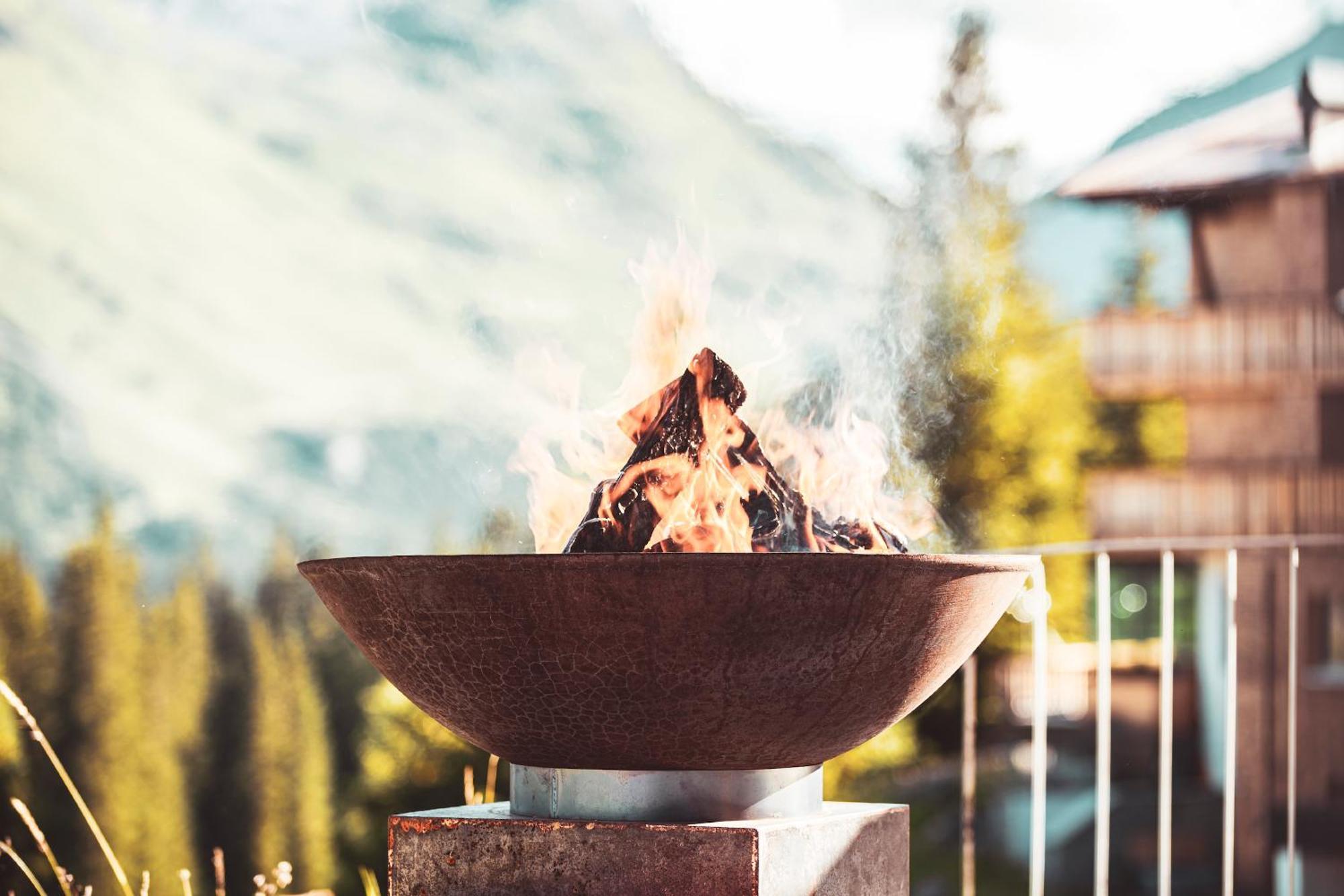 Hotel Goldener Berg Lech am Arlberg Bagian luar foto
