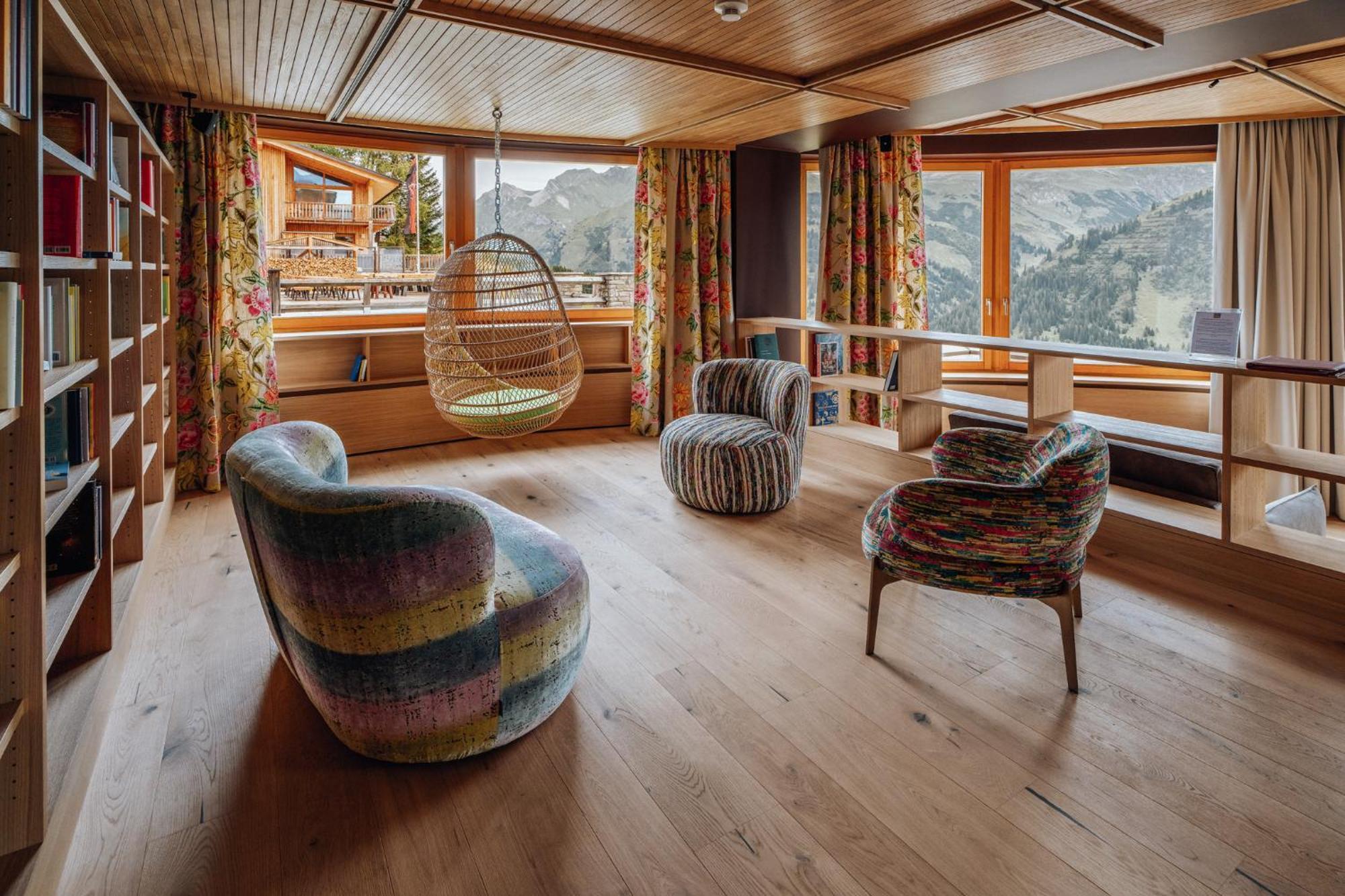 Hotel Goldener Berg Lech am Arlberg Bagian luar foto
