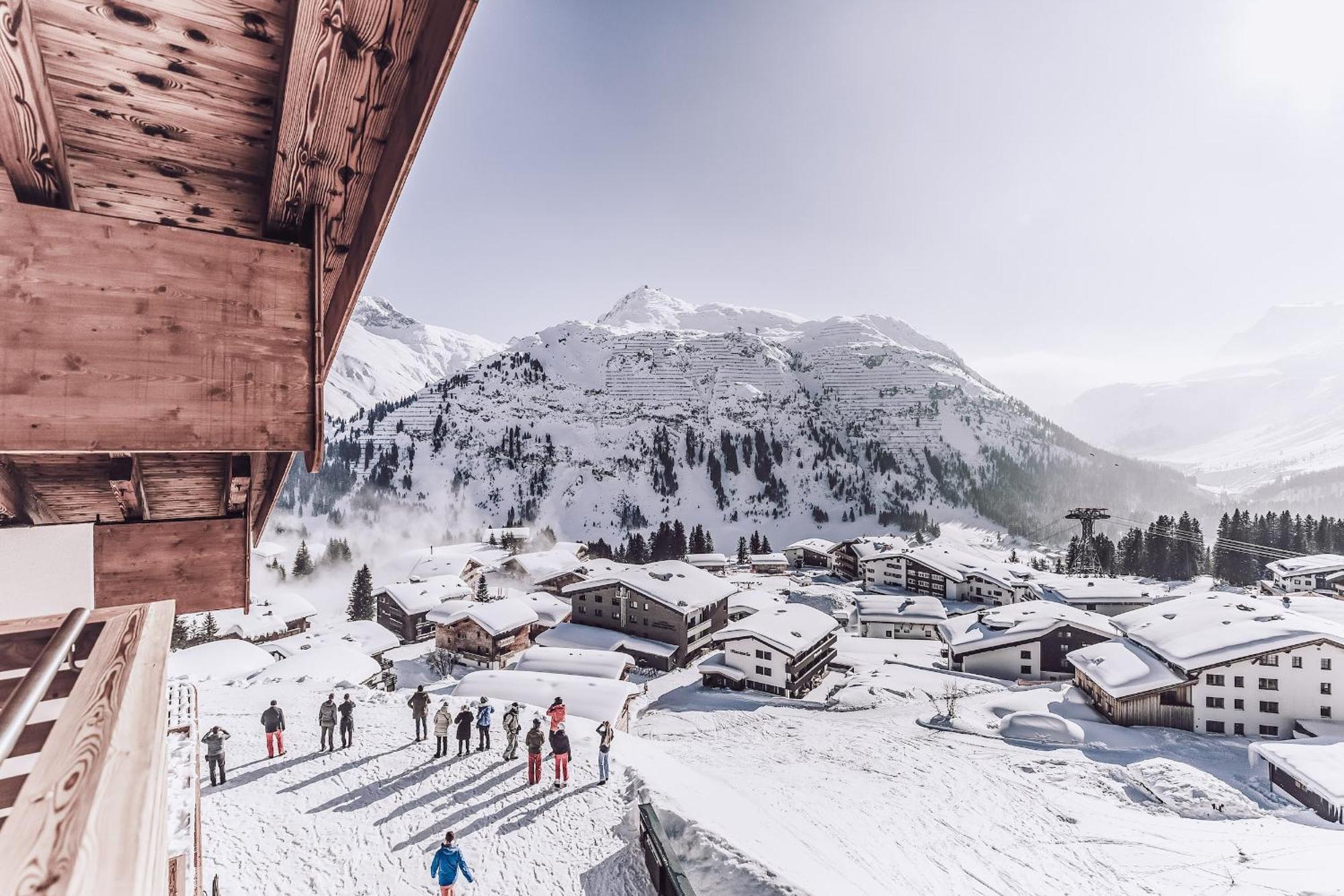 Hotel Goldener Berg Lech am Arlberg Bagian luar foto