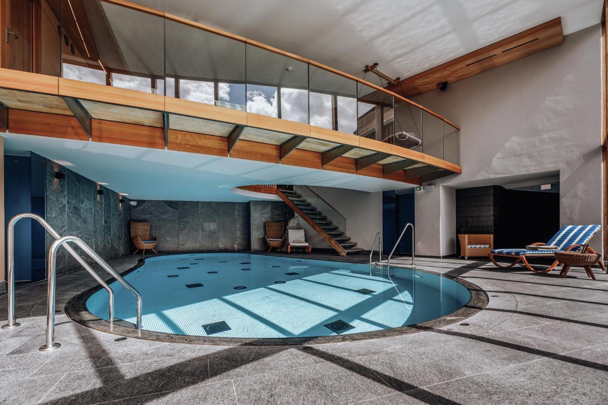 Hotel Goldener Berg Lech am Arlberg Bagian luar foto